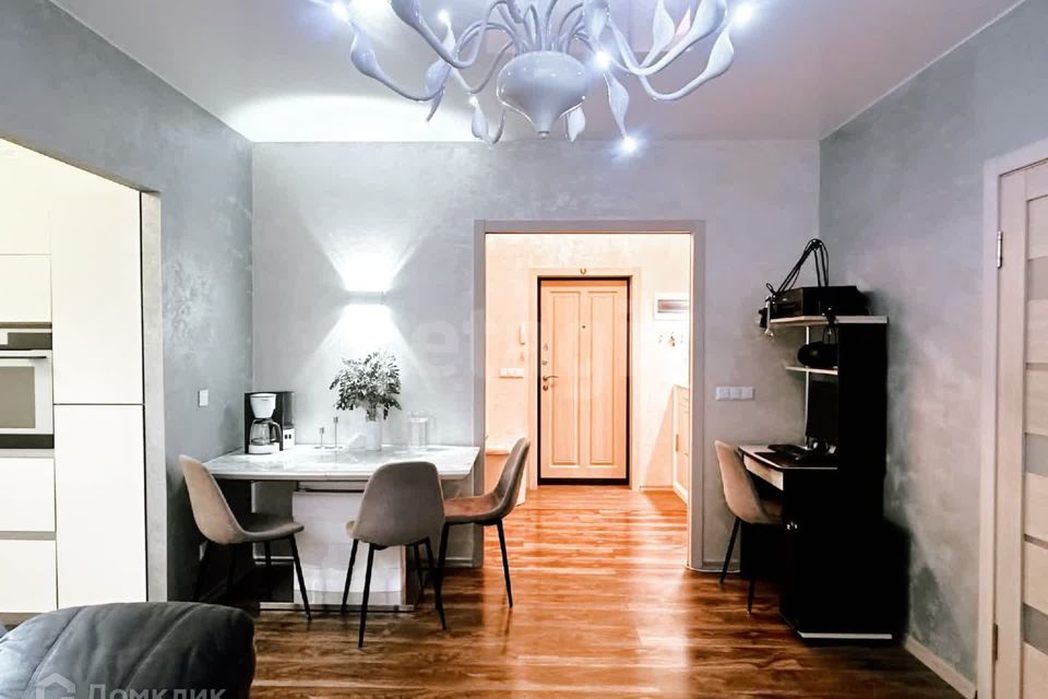 Продаётся 2-комнатная квартира, 57.7 м²
