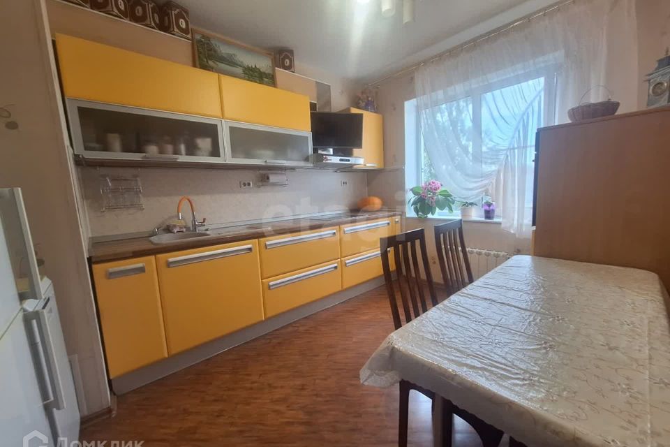 Продаётся 3-комнатная квартира, 65.1 м²
