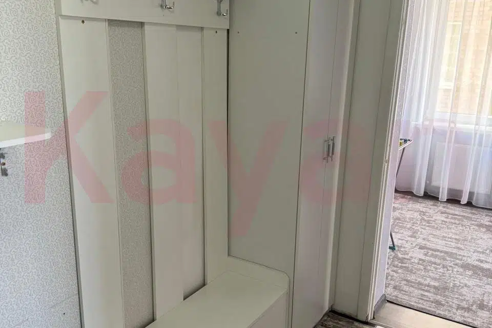 Сдаётся 2-комнатная квартира, 56 м²