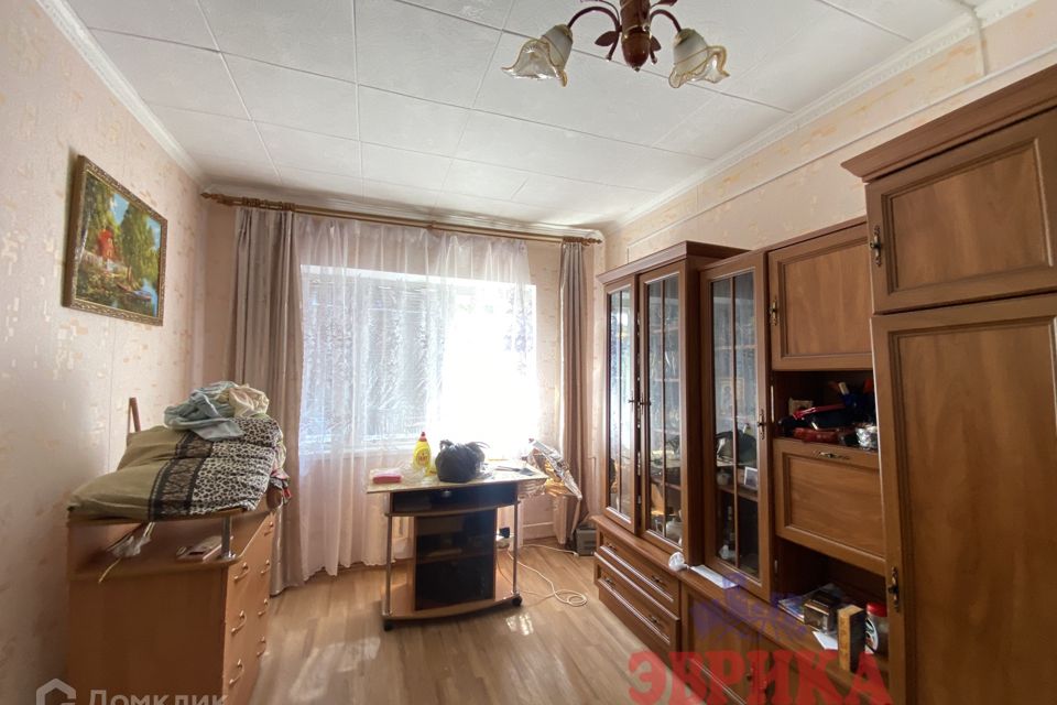 Продаётся 3-комнатная квартира, 43 м²