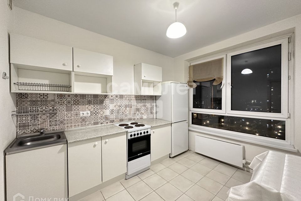 Продаётся 2-комнатная квартира, 55.7 м²
