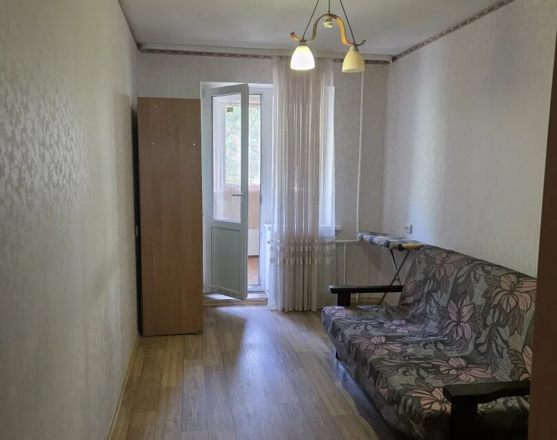 Продаётся 3-комнатная квартира, 62.3 м²