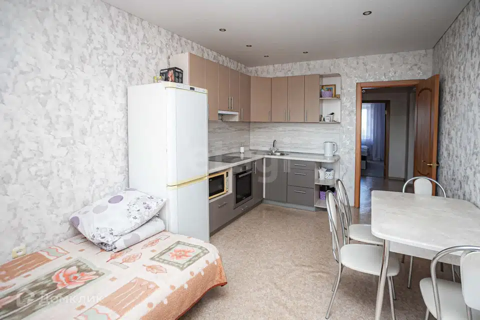 Продаётся 2-комнатная квартира, 56 м²