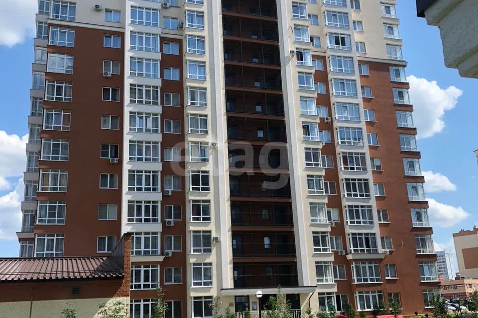 Продаётся 2-комнатная квартира, 61.7 м²