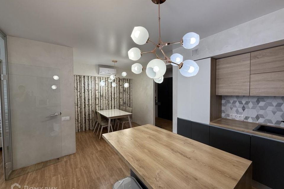 Продаётся 4-комнатная квартира, 91.47 м²