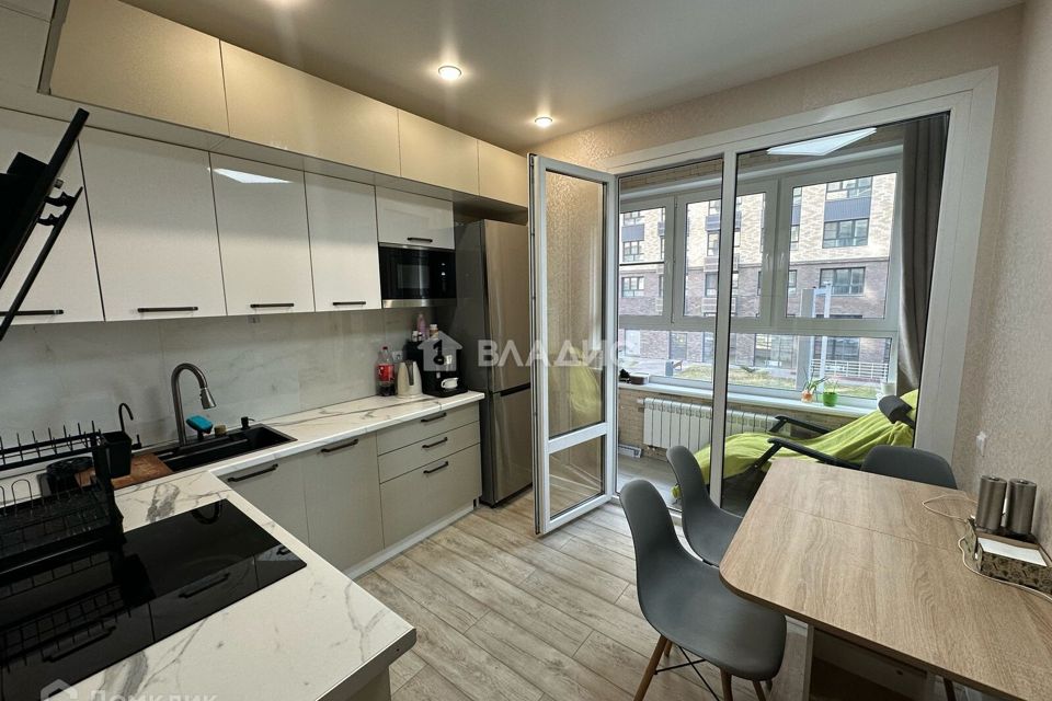 Продаётся 1-комнатная квартира, 41.6 м²