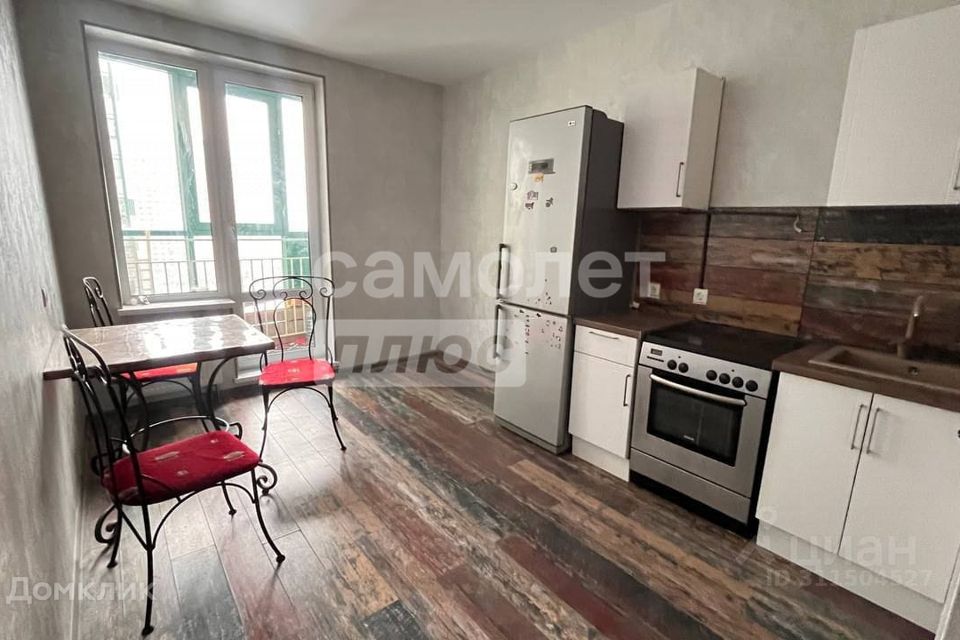 Продаётся 1-комнатная квартира, 41 м²