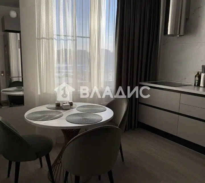 Продаётся 3-комнатная квартира, 62.8 м²
