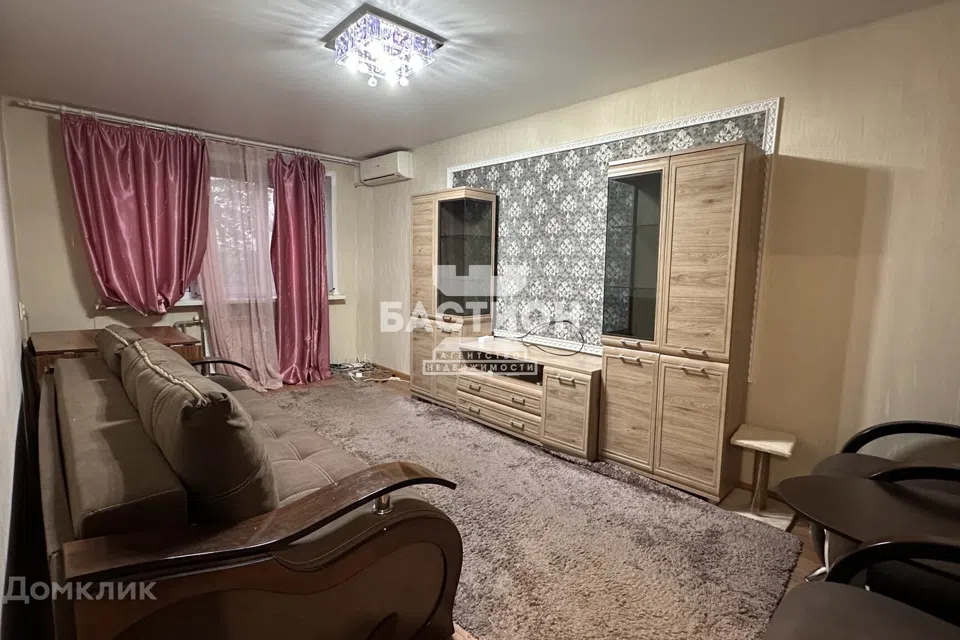 Продаётся 3-комнатная квартира, 58.8 м²