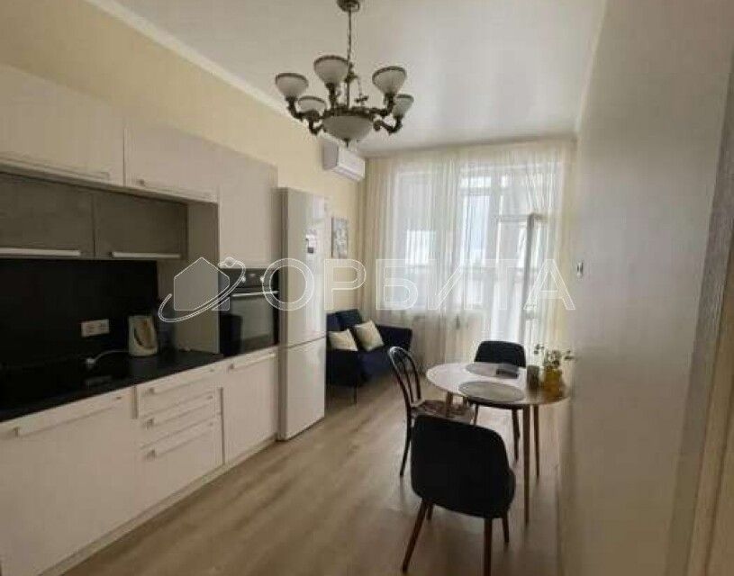 Продаётся 1-комнатная квартира, 43.2 м²