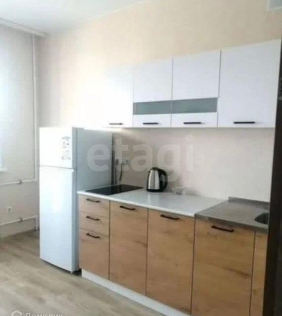 Сдаётся 1-комнатная квартира, 38 м²