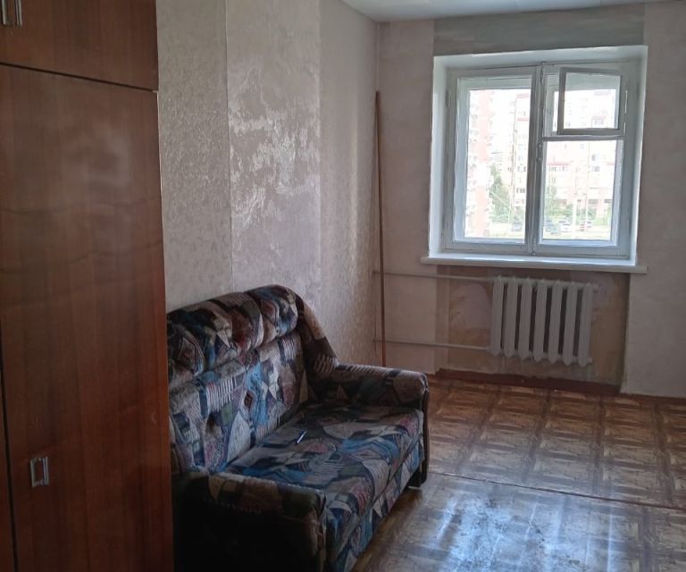Продаётся комната в 5-комн. квартире, 12.7 м²