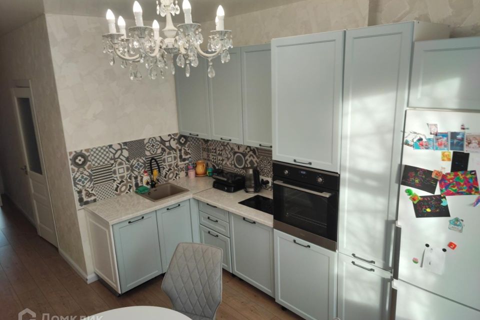 Продаётся 2-комнатная квартира, 70 м²