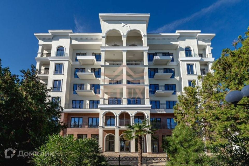 Продаётся 1-комнатная квартира, 47.9 м²
