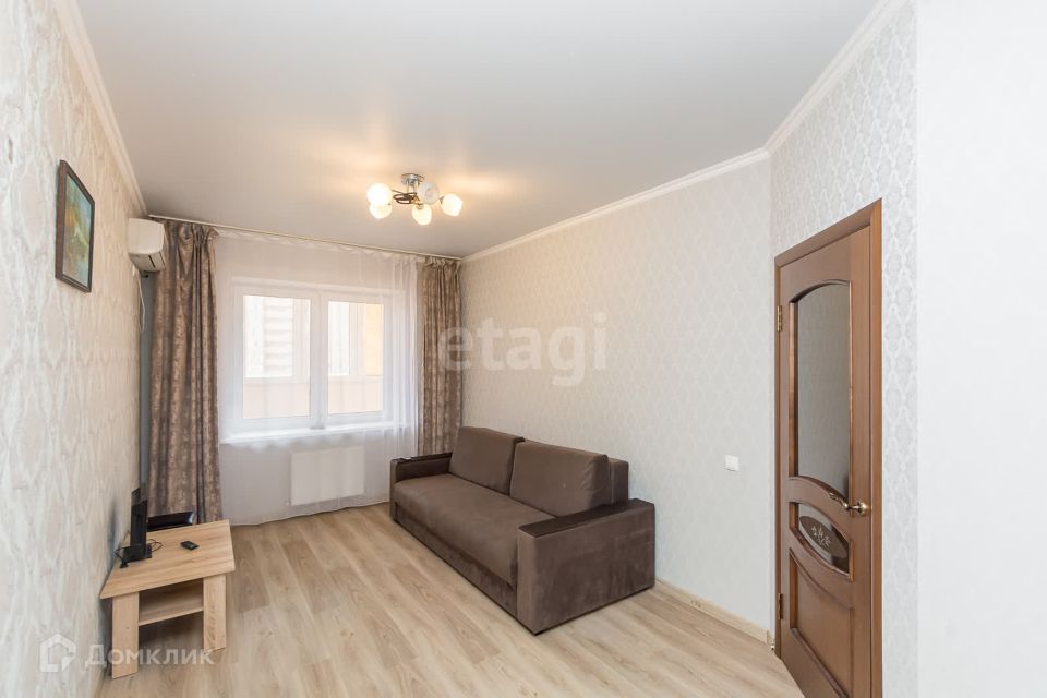 Сдаётся 1-комнатная квартира, 42 м²