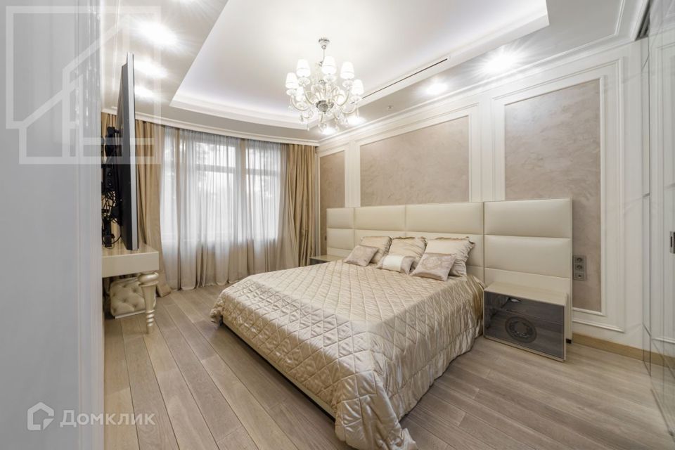 Сдаётся 2-комнатная квартира, 110 м²