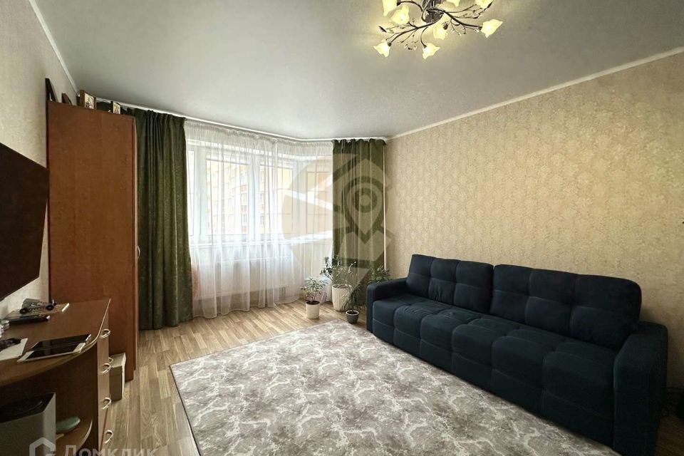 Продаётся 1-комнатная квартира, 43.9 м²
