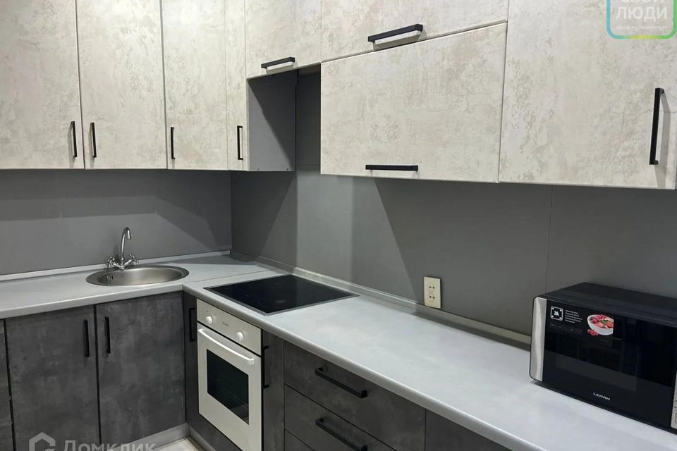 Продаётся 1-комнатная квартира, 35.3 м²