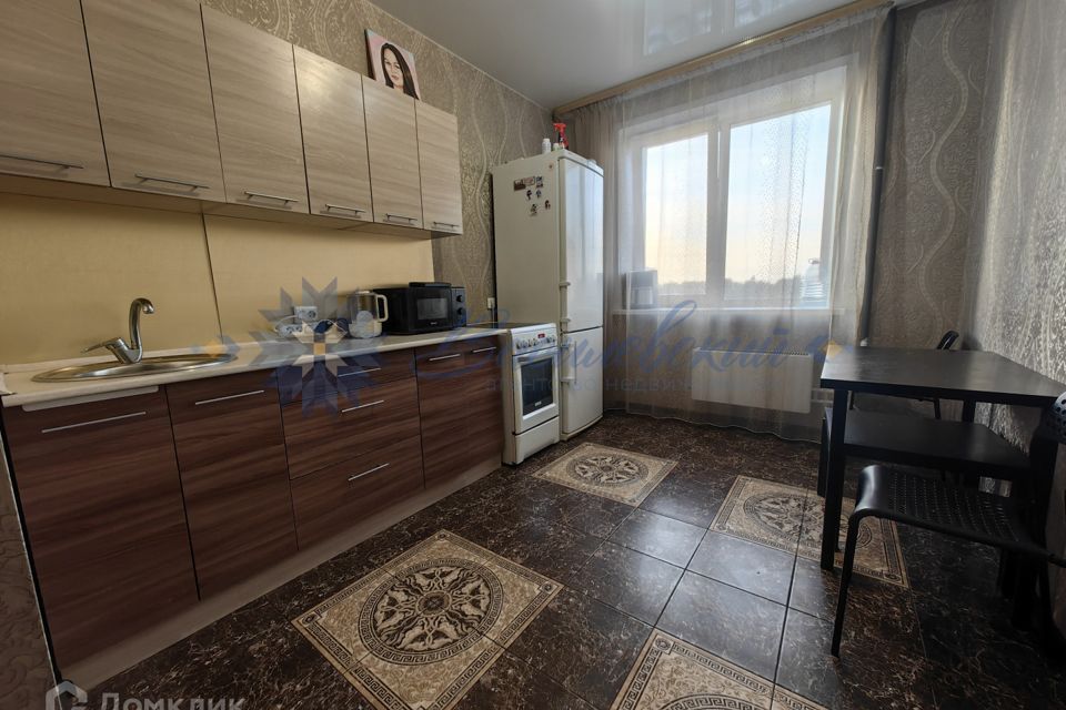 Продаётся 1-комнатная квартира, 43 м²