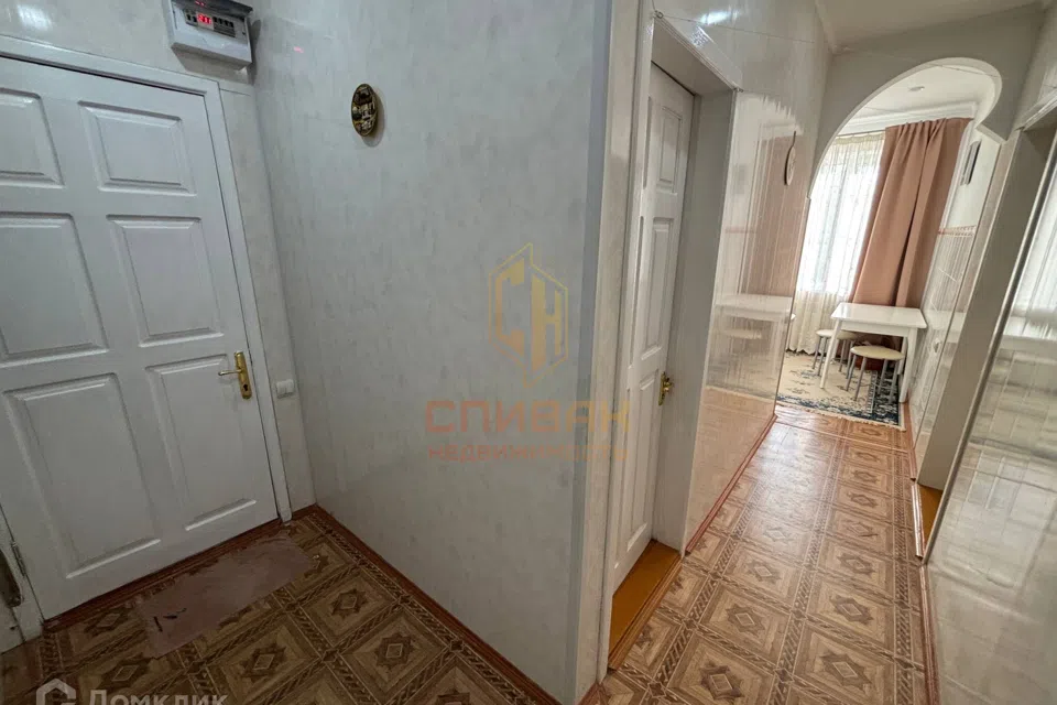 Продаётся 3-комнатная квартира, 62.43 м²