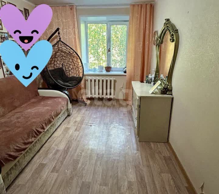 Продаётся 4-комнатная квартира, 77.3 м²