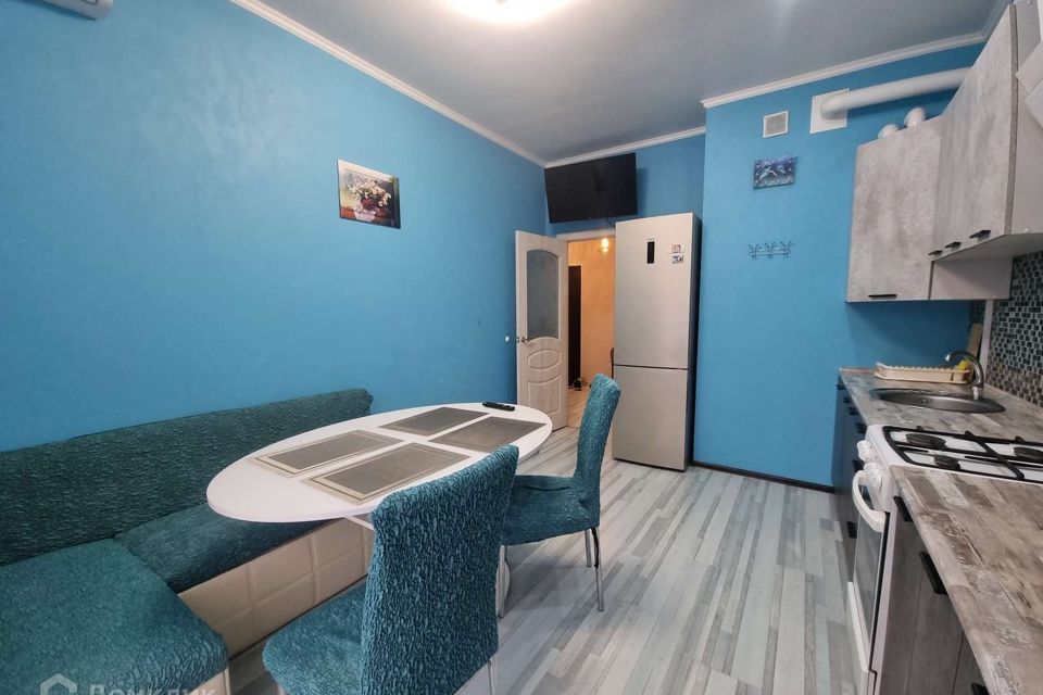 Сдаётся 1-комнатная квартира, 39 м²