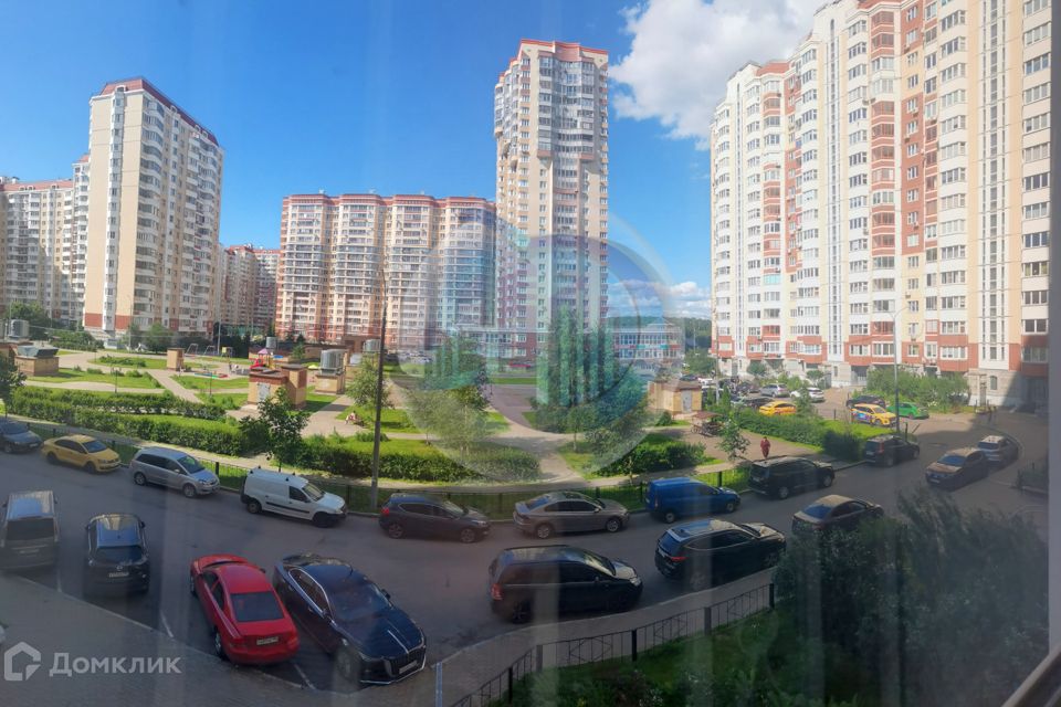 Продаётся 1-комнатная квартира, 37.7 м²