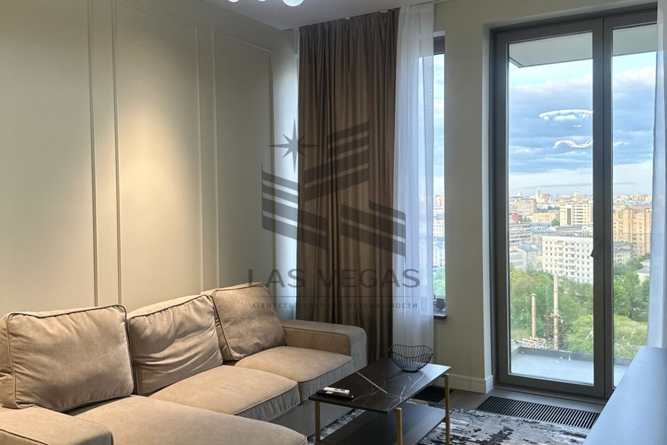 Сдаётся 2-комнатная квартира, 66 м²