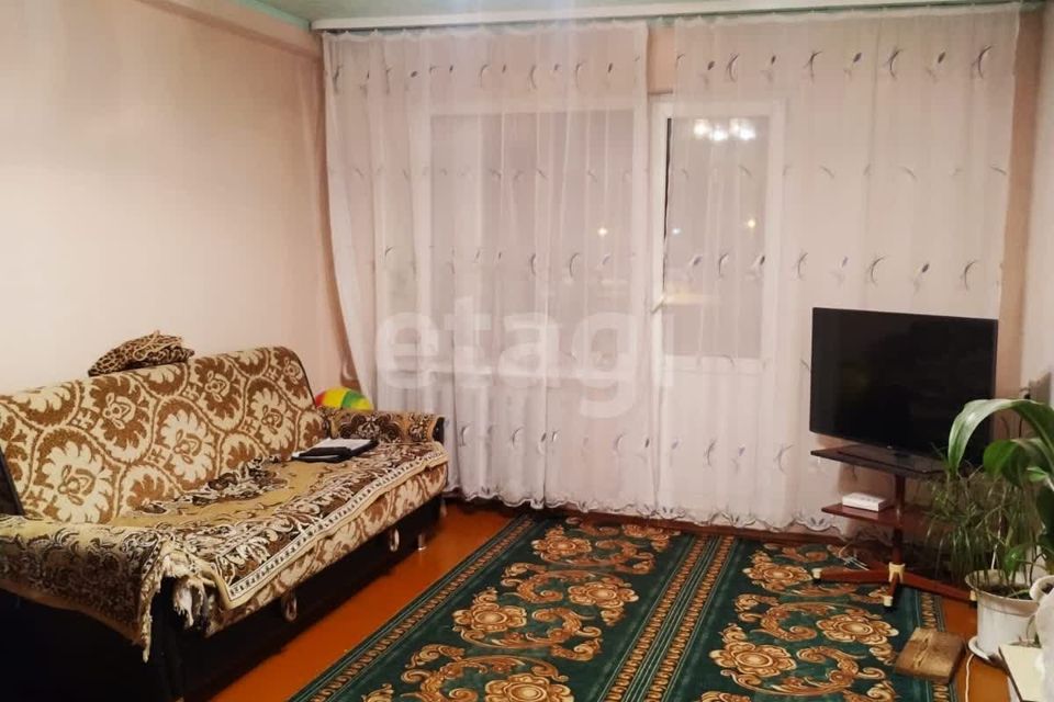 Продаётся 3-комнатная квартира, 60 м²