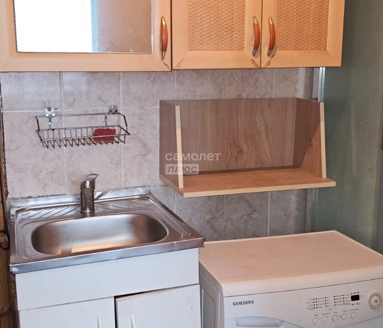 Продаётся комната в 1-комн. квартире, 18.3 м²