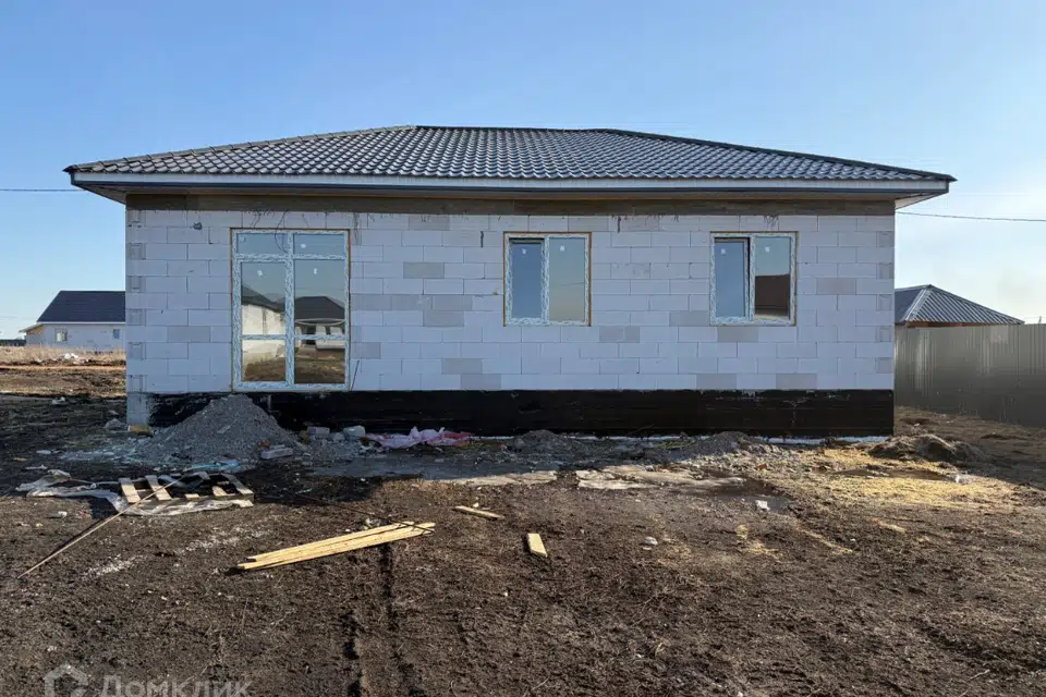 Продаётся 1-этажный дом, 110 м²