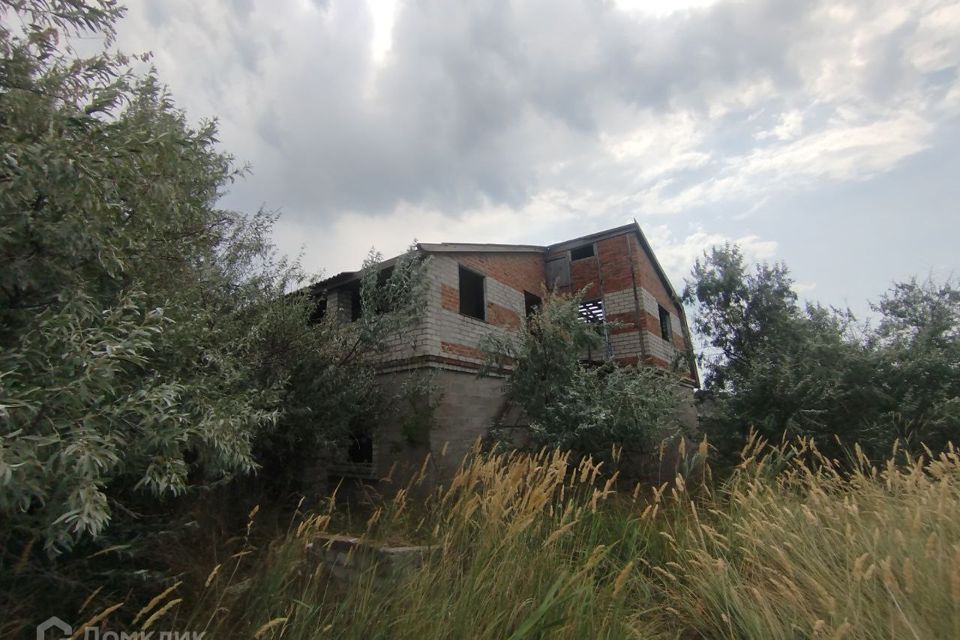 Продаётся 2-этажный дом, 162.9 м²