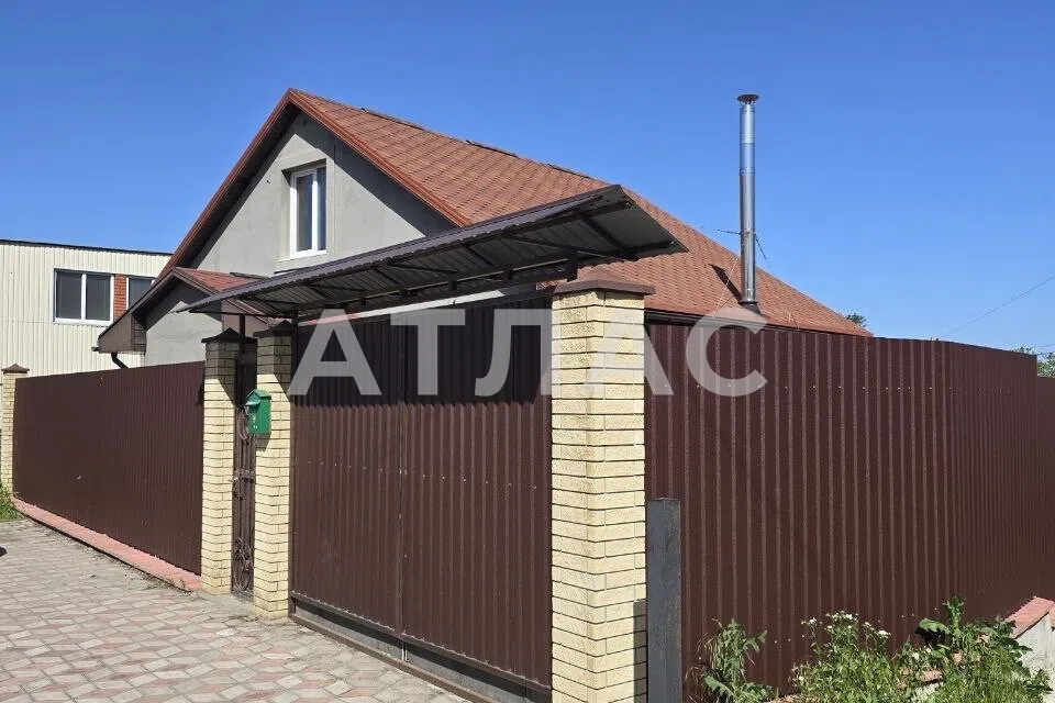 Продаётся 2-этажный дом, 93.2 м²
