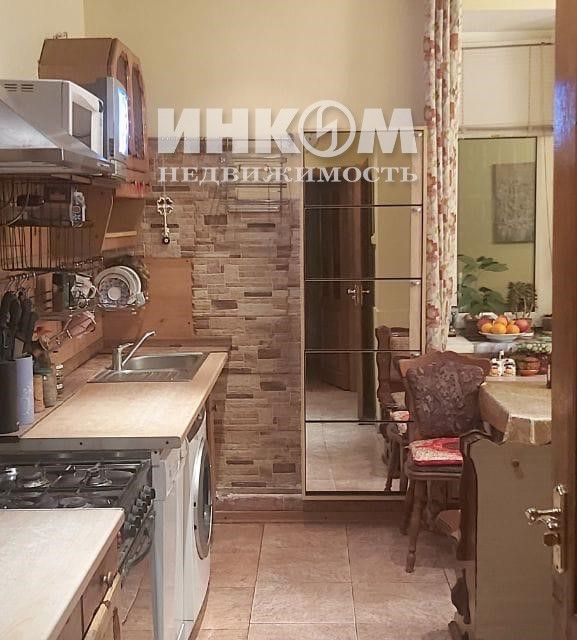 Сдаётся комната в 3-комн. квартире, 24 м²