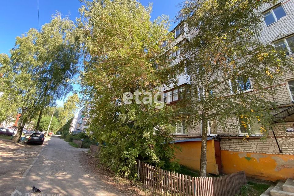 Продаётся 3-комнатная квартира, 49 м²