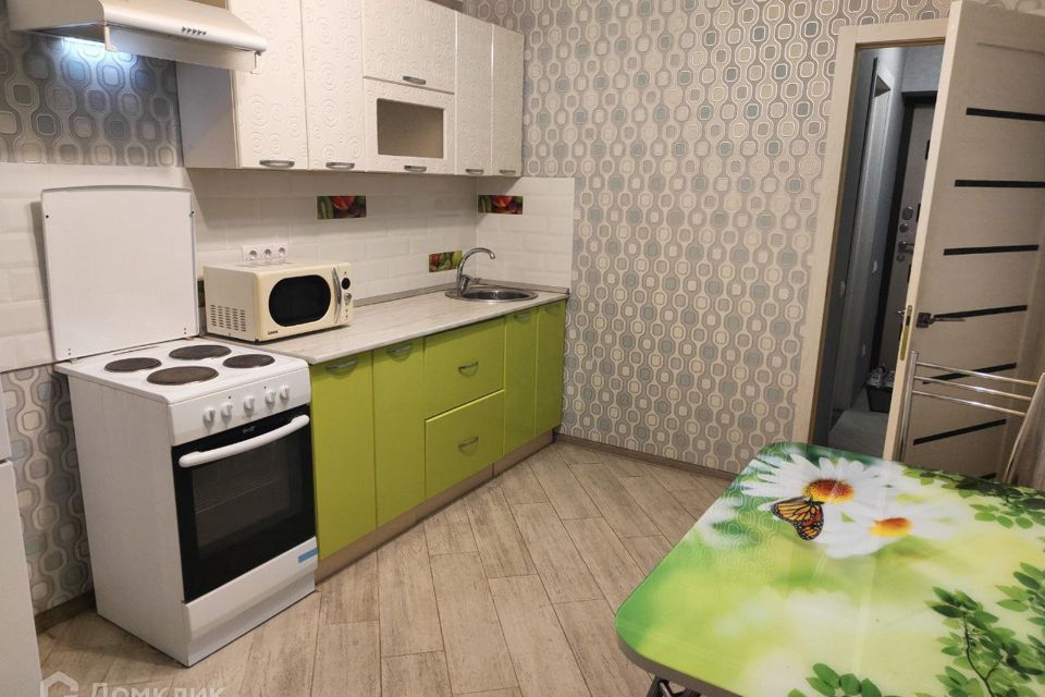 Сдаётся 1-комнатная квартира, 38 м²