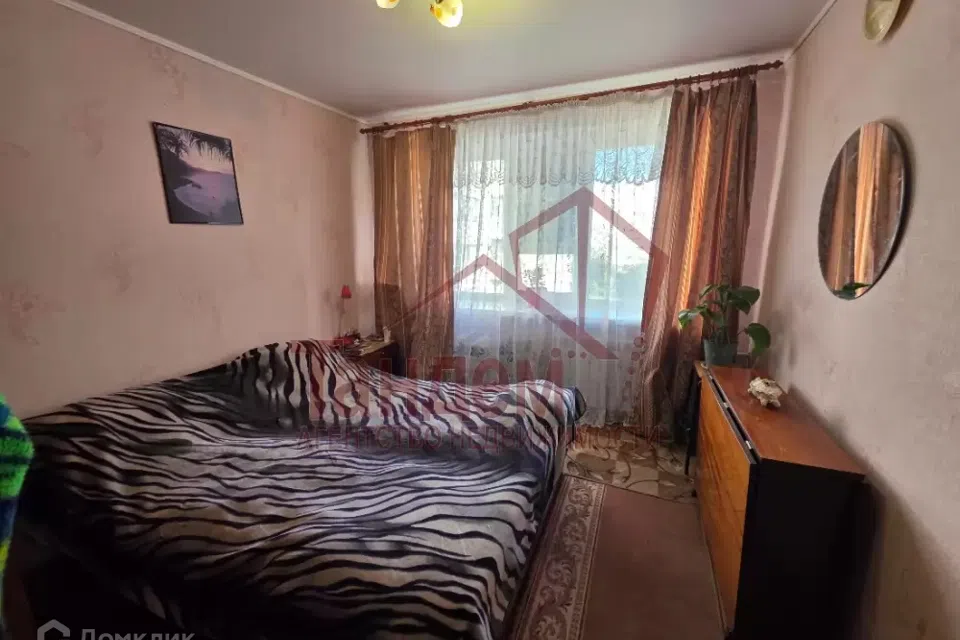 Продаётся 4-комнатная квартира, 61 м²