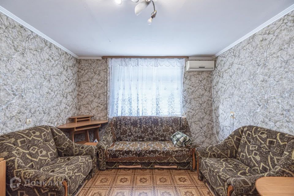 Продаётся 2-комнатная квартира, 56.3 м²