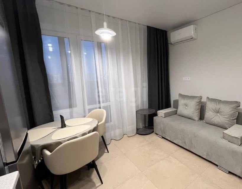 Продаётся 1-комнатная квартира, 41 м²