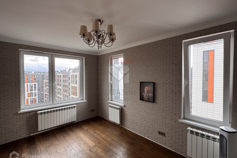 Продаётся 2-комнатная квартира, 72.3 м²