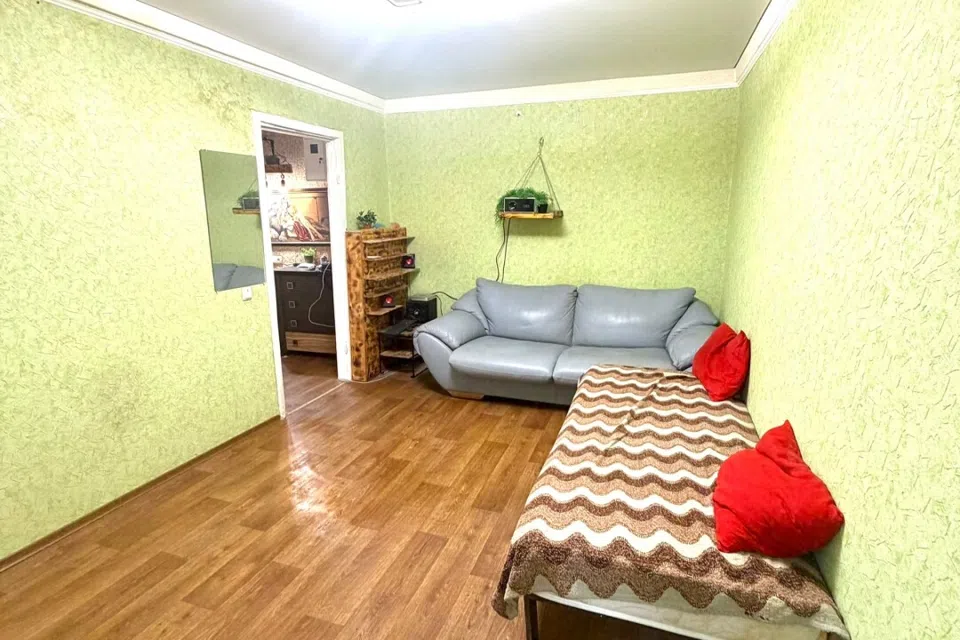Продаётся 1-комнатная квартира, 32 м²
