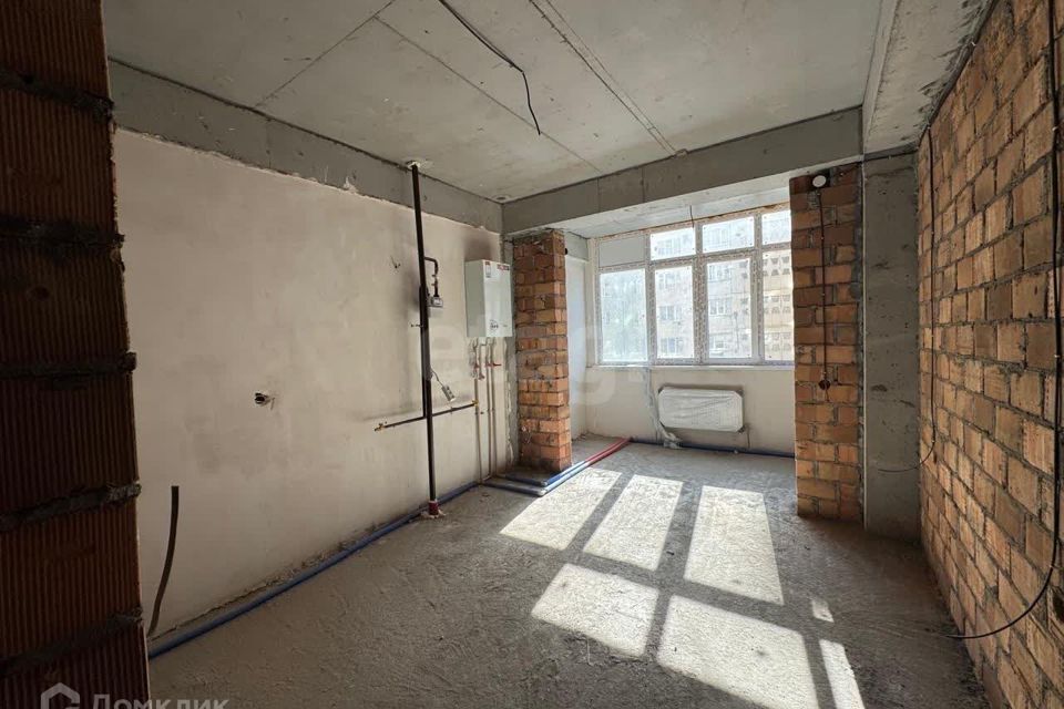 Продаётся 3-комнатная квартира, 120 м²