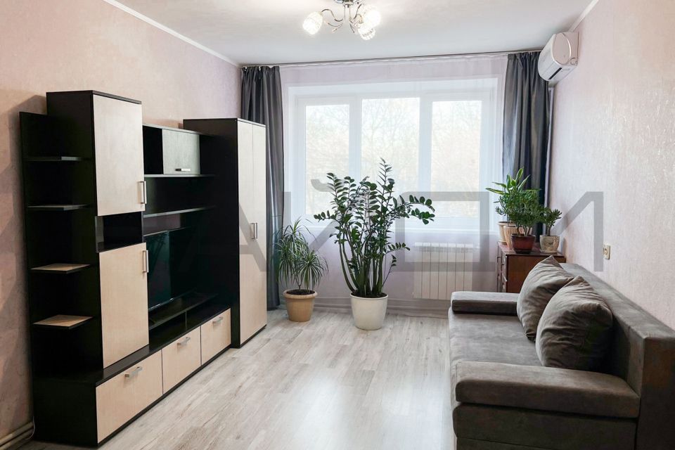 Продаётся 2-комнатная квартира, 56.3 м²