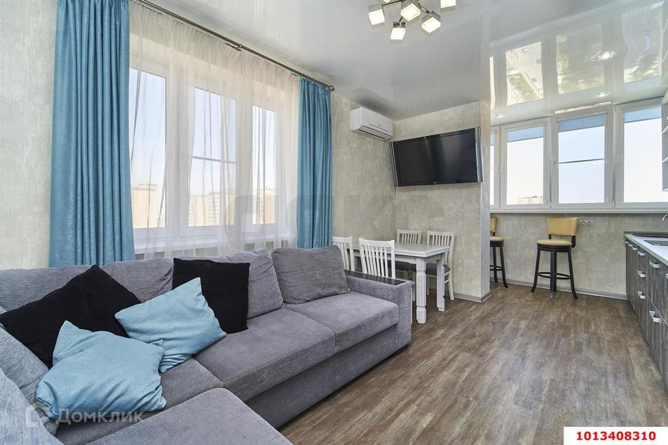 Продаётся 2-комнатная квартира, 60 м²