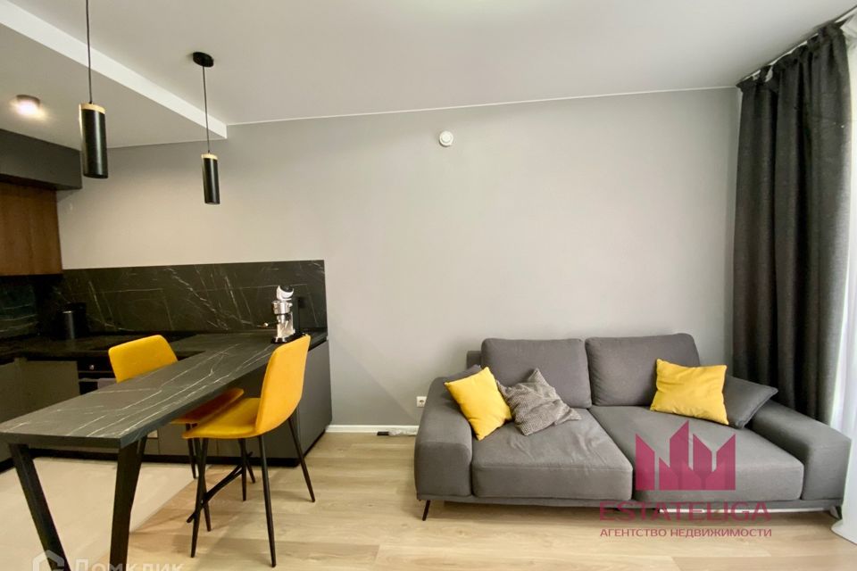 Продаётся 1-комнатная квартира, 35.2 м²