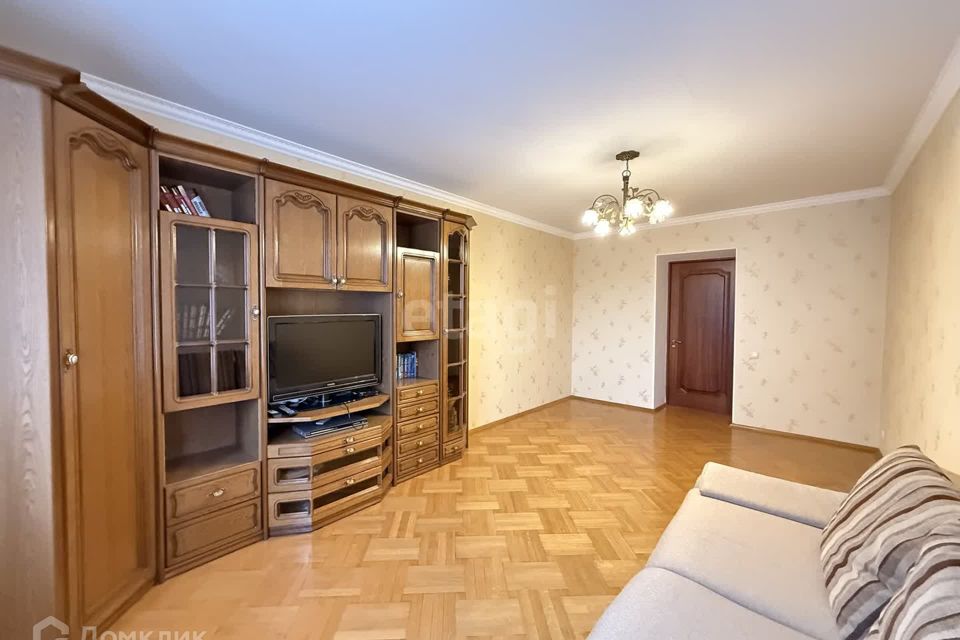 Продаётся 2-комнатная квартира, 57.5 м²