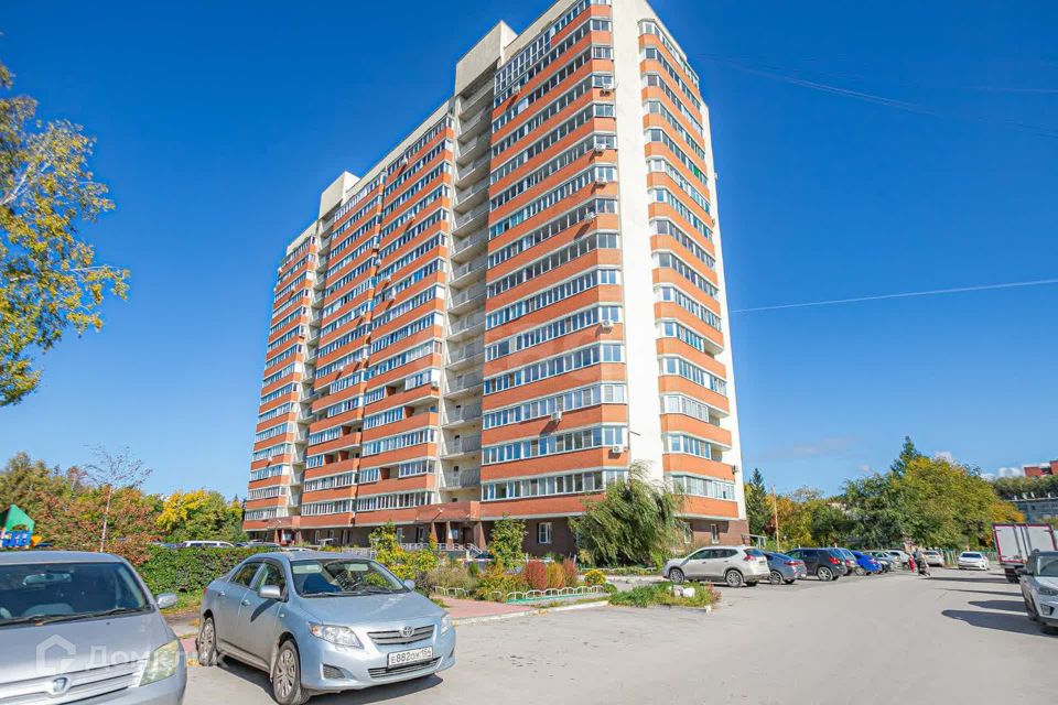 Продаётся 2-комнатная квартира, 62.4 м²