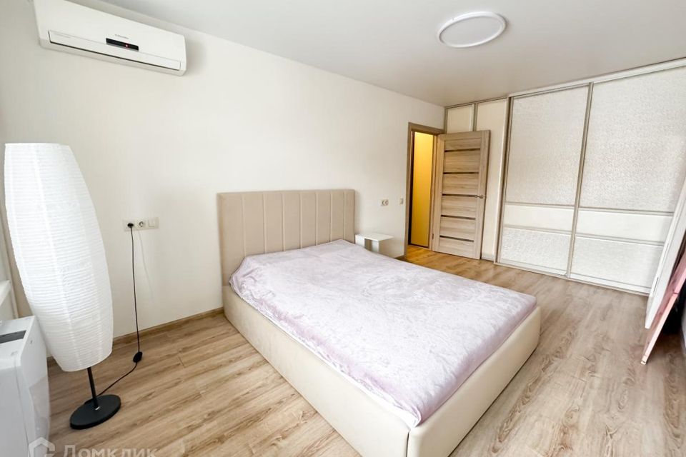 Продаётся 2-комнатная квартира, 53.7 м²