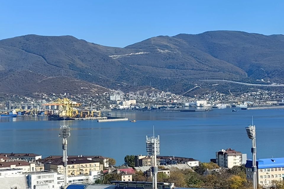 Продаётся 2-комнатная квартира, 61.2 м²