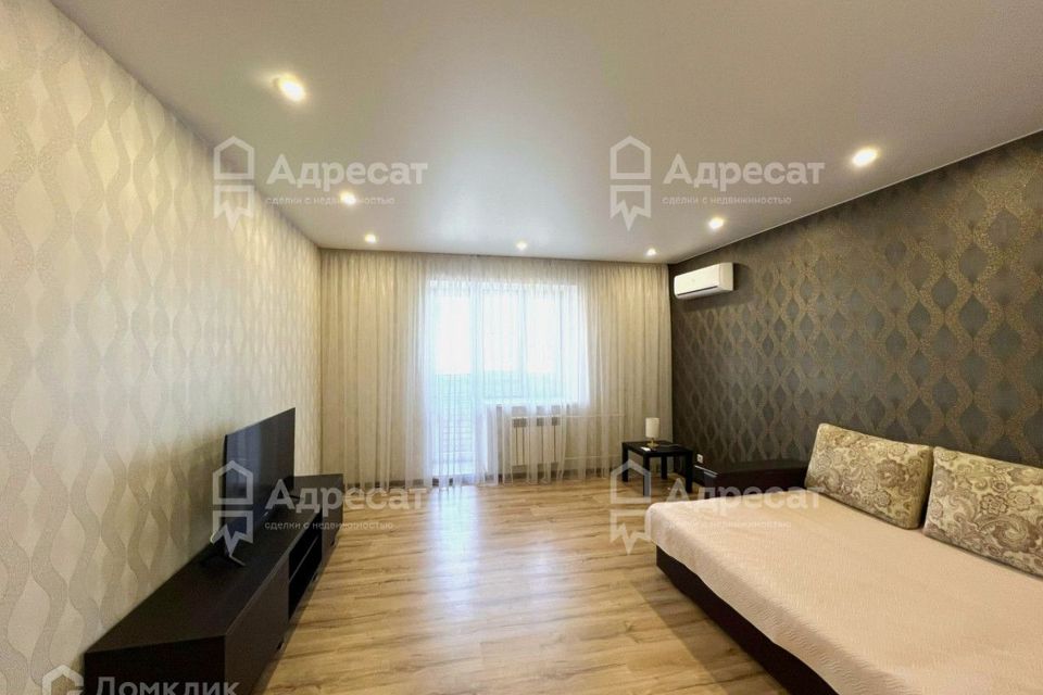 Продаётся 1-комнатная квартира, 42.7 м²